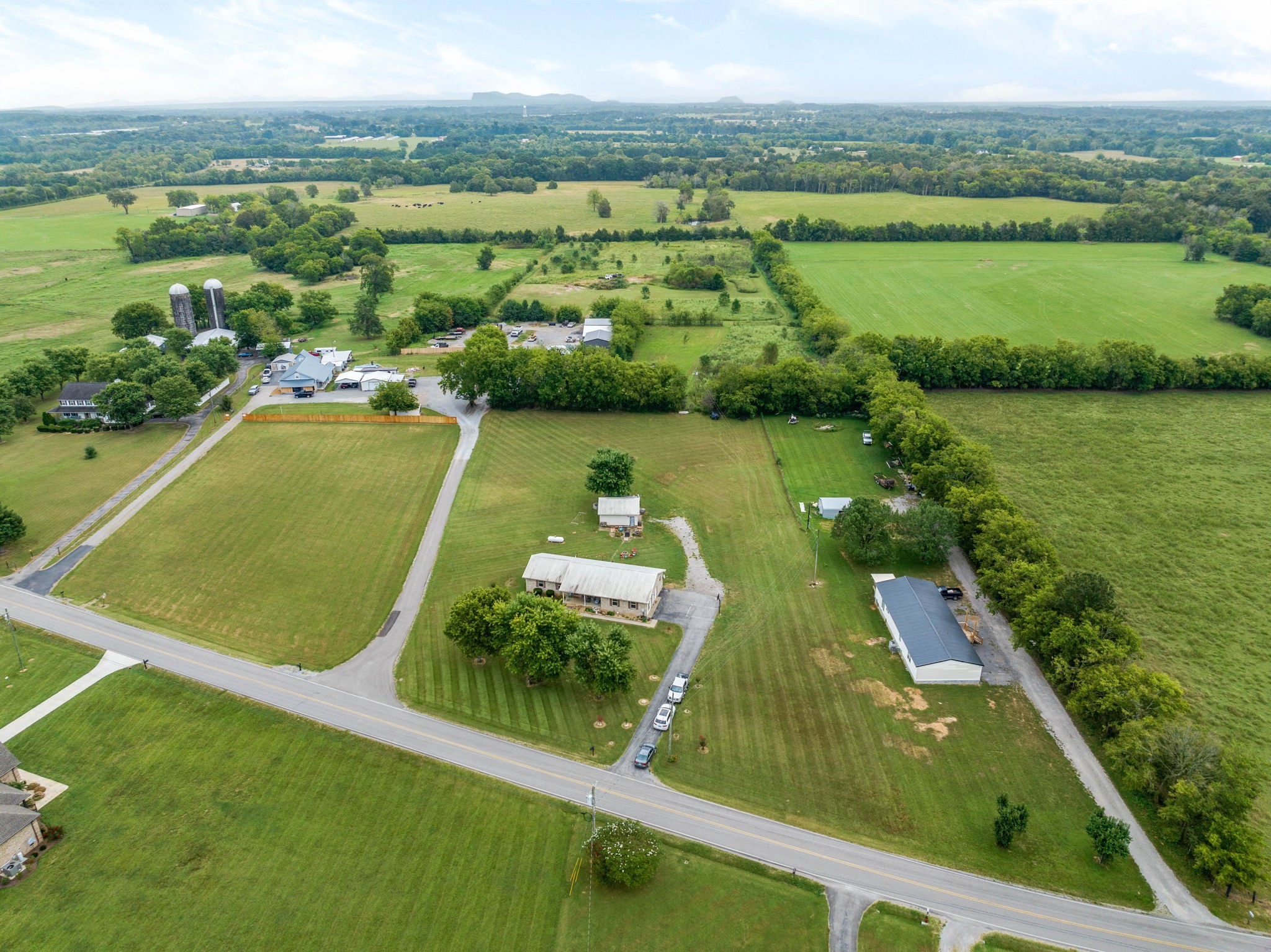 1146 Longview Road Unionville, TN 37180 - Photo 54 of 55 a view of a lake with a yard