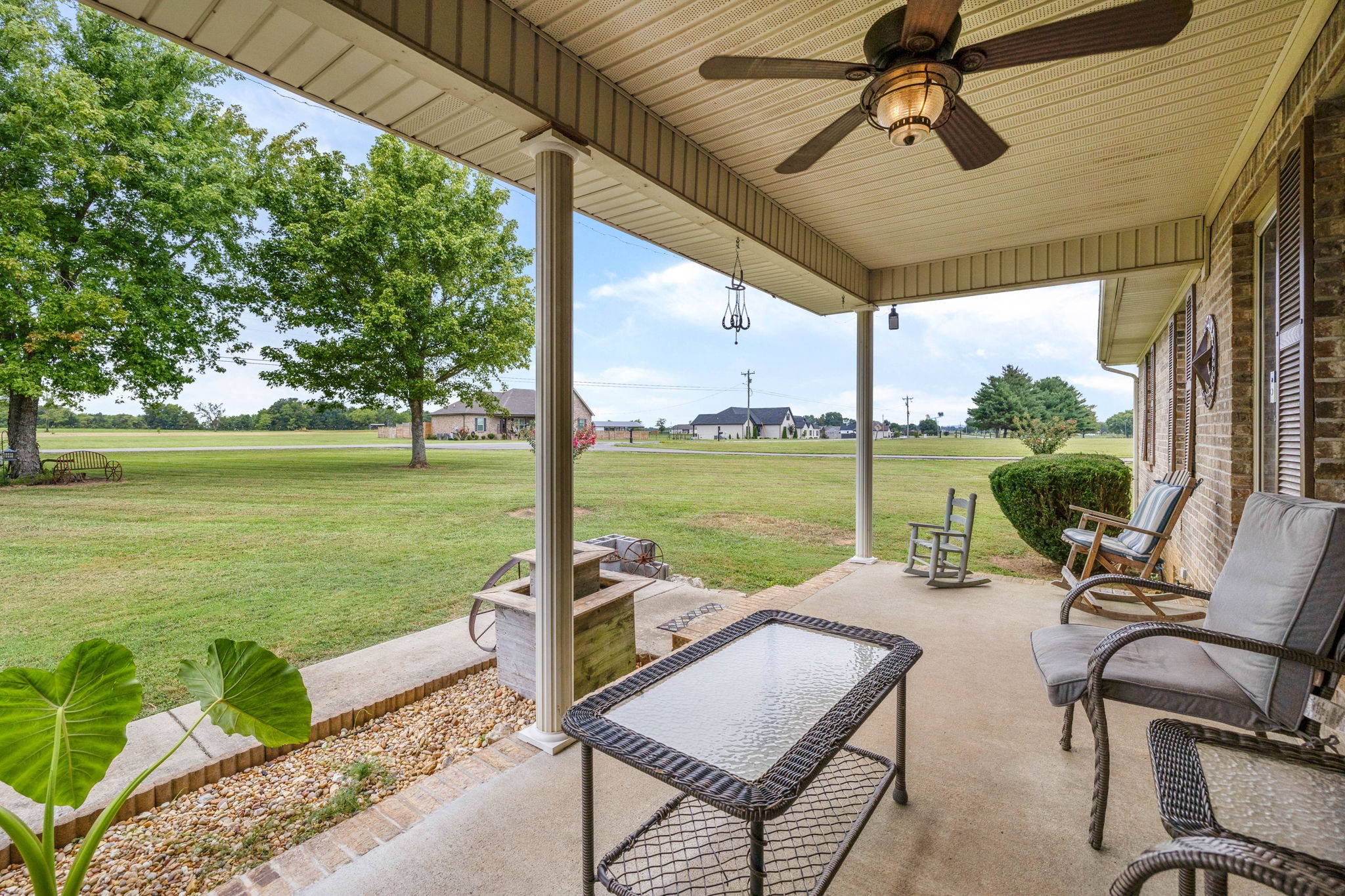 1146 Longview Road Unionville, TN 37180 - Photo 8 of 55 a view of a ocean from a seating area