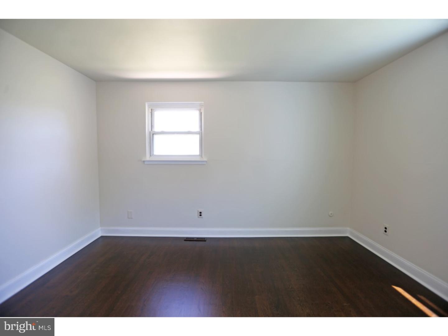 116 Capella Road Sewell, NJ 08080 - Photo 12 of 25