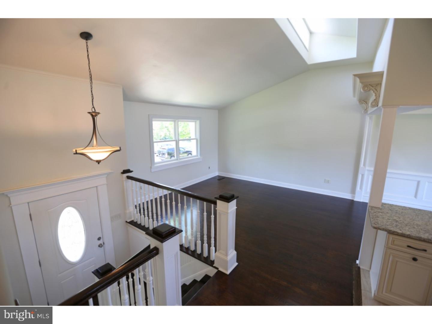 116 Capella Road Sewell, NJ 08080 - Photo 6 of 25