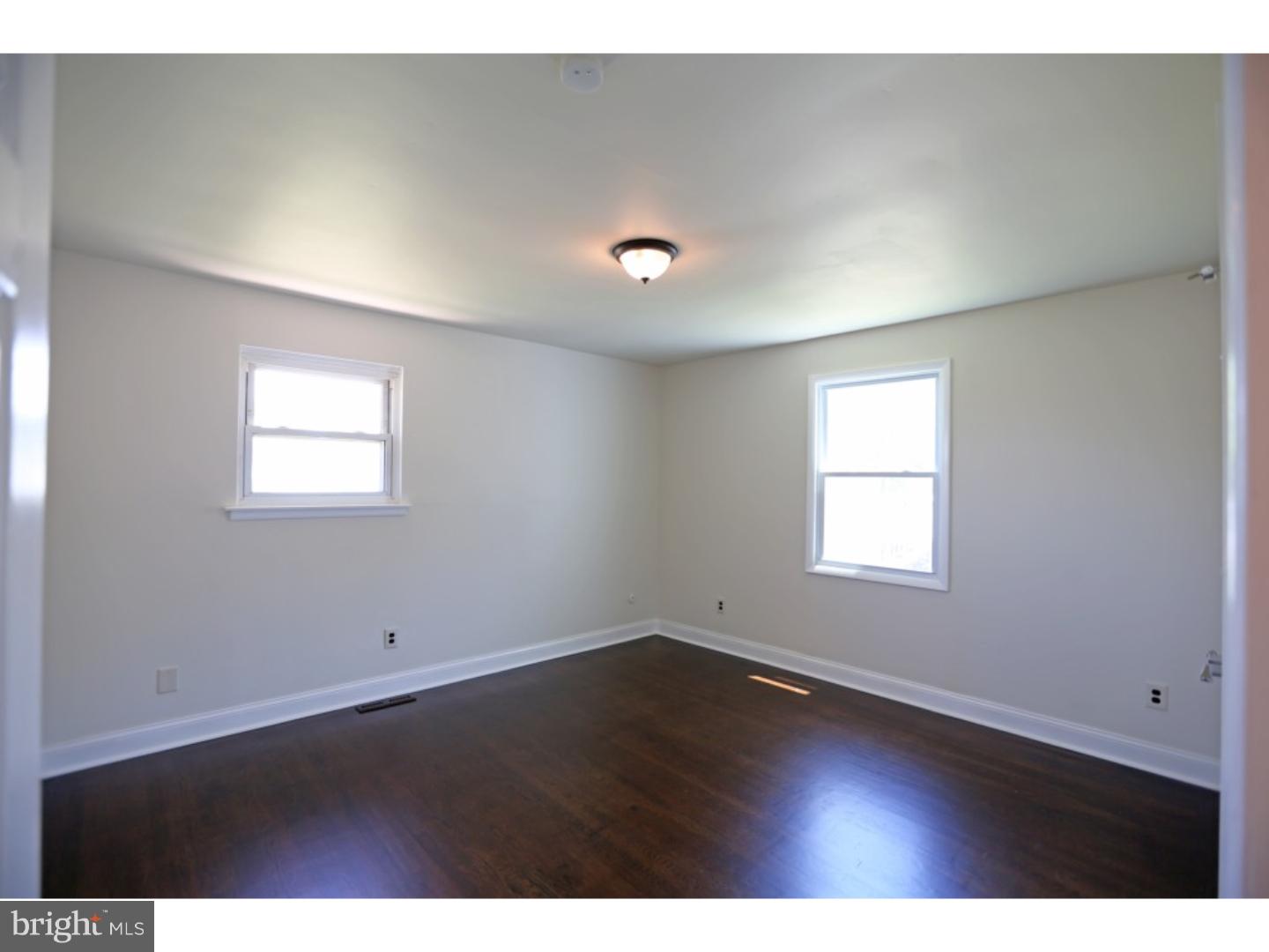 116 Capella Road Sewell, NJ 08080 - Photo 10 of 25