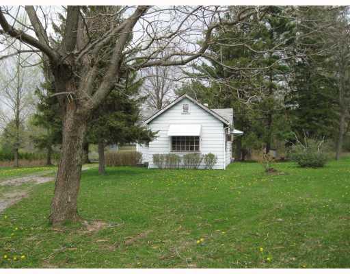 2784 Robertson Road Sharpsville, PA 16150 - Photo 1 of 1 Exterior Front.