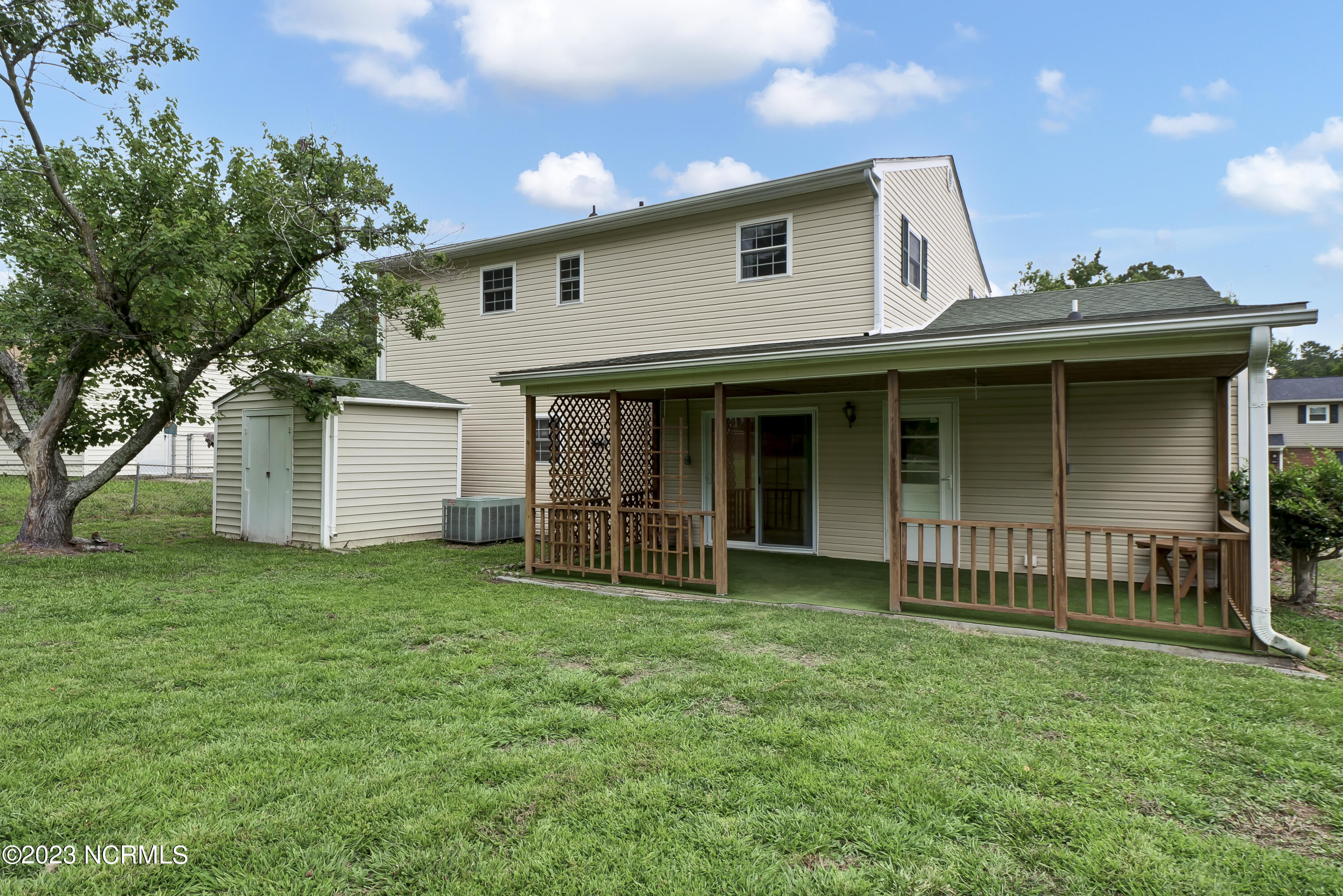 2800 Country Club Road Jacksonville, NC 28546 - Photo 8 of 30 P1044370