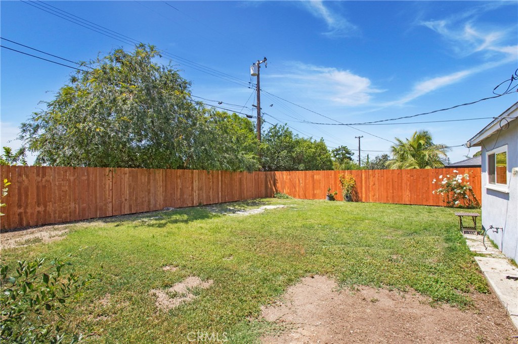 634 Willow Drive Brea, CA 92821 - Photo 21 of 26 a view of a backyard with a tree