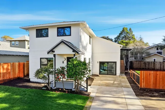 $1,399,888 | 1120 Evans Avenue, Napa, CA 94559