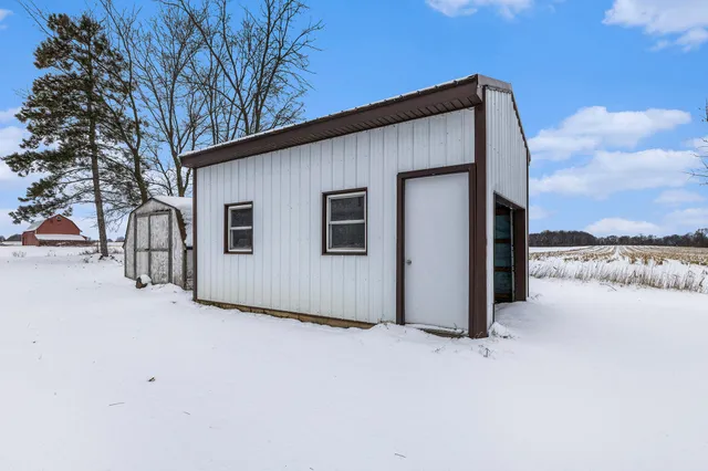 $275,000 | 775 East Grand River Avenue, Ionia, MI 48846