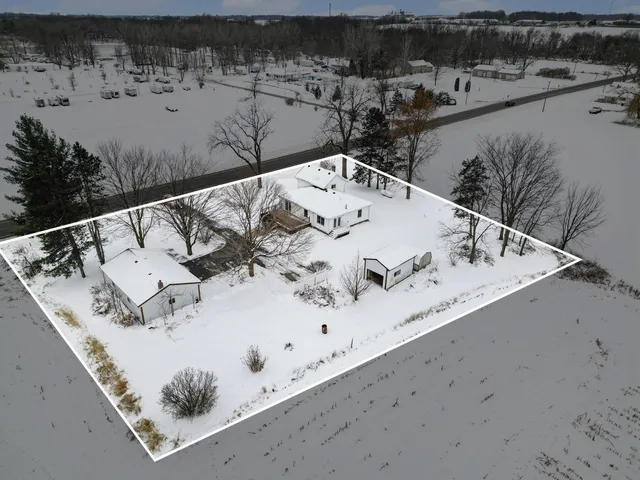$275,000 | 775 East Grand River Avenue, Ionia, MI 48846
