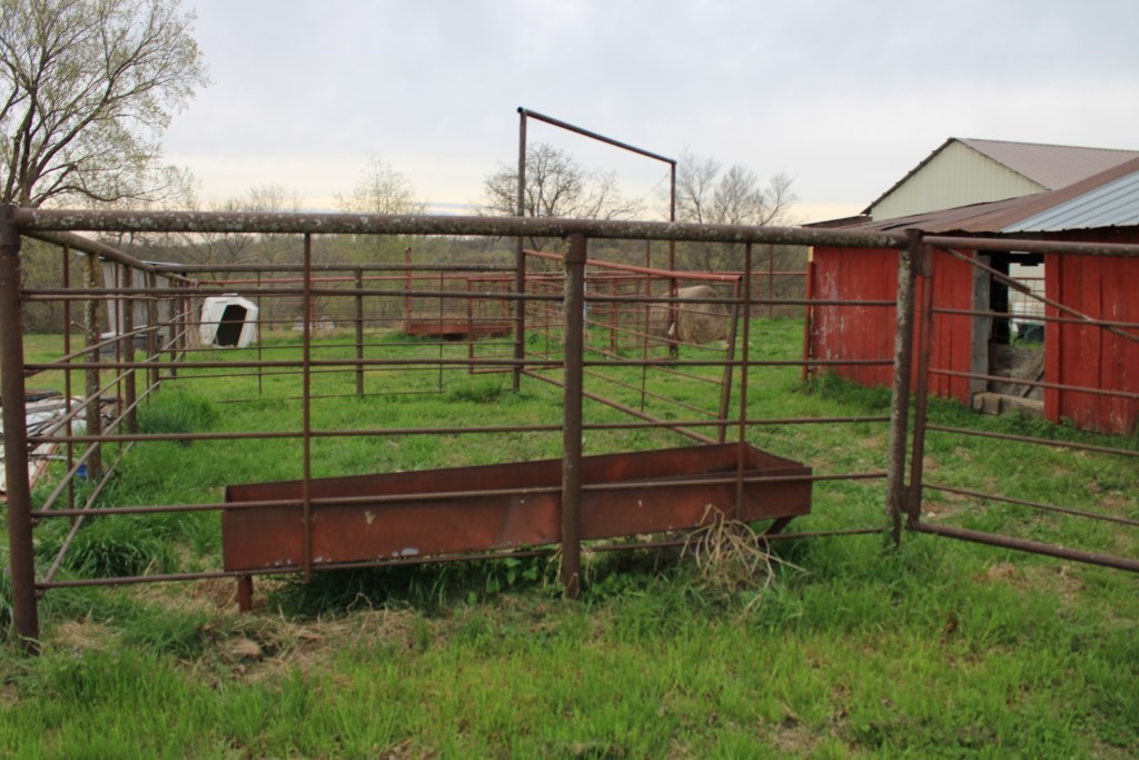 416 New Hope Road Marshall, AR 72650 - Photo 14 of 60 corral
