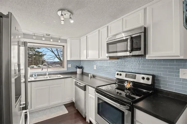 $225,000 | 1005 West Marlow Street, Odessa, MO 64076