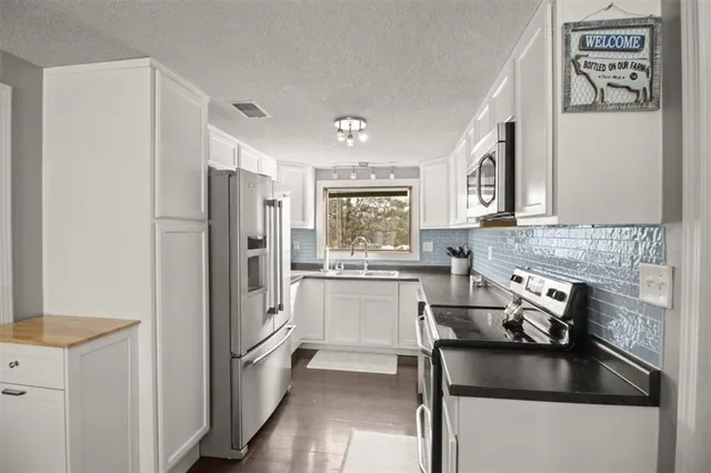 $230,000 | 1005 West Marlow Street, Odessa, MO 64076