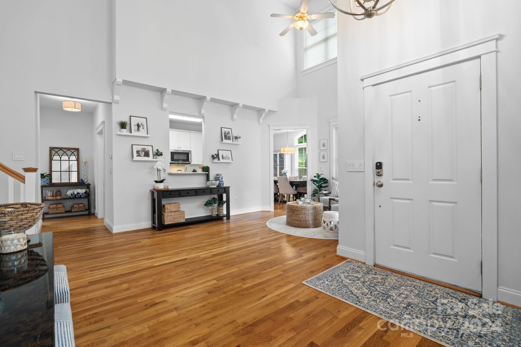 1060 Hunters Run Drive Tega Cay, SC 29708 - Photo 6 of 48 Gallery Image 6