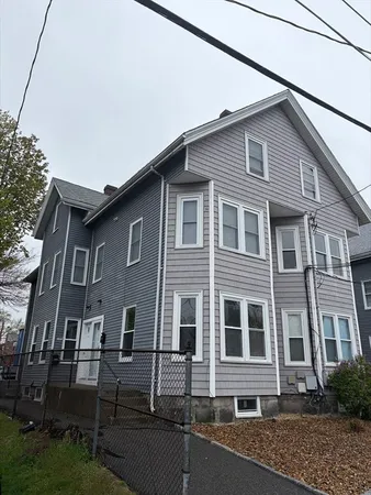 $1,800 | 96 Orange Street, Unit B, Waltham, MA 02453
