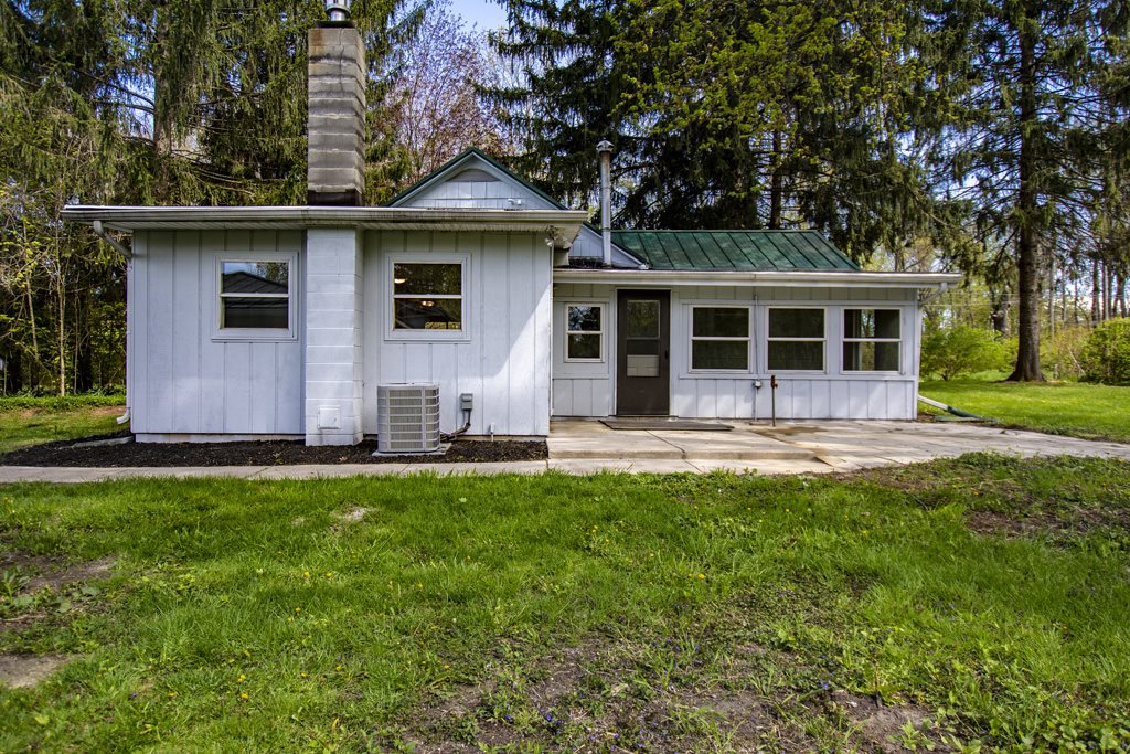 21272 Roosevelt Road South Bend, IN 46614 - Photo 14 of 18