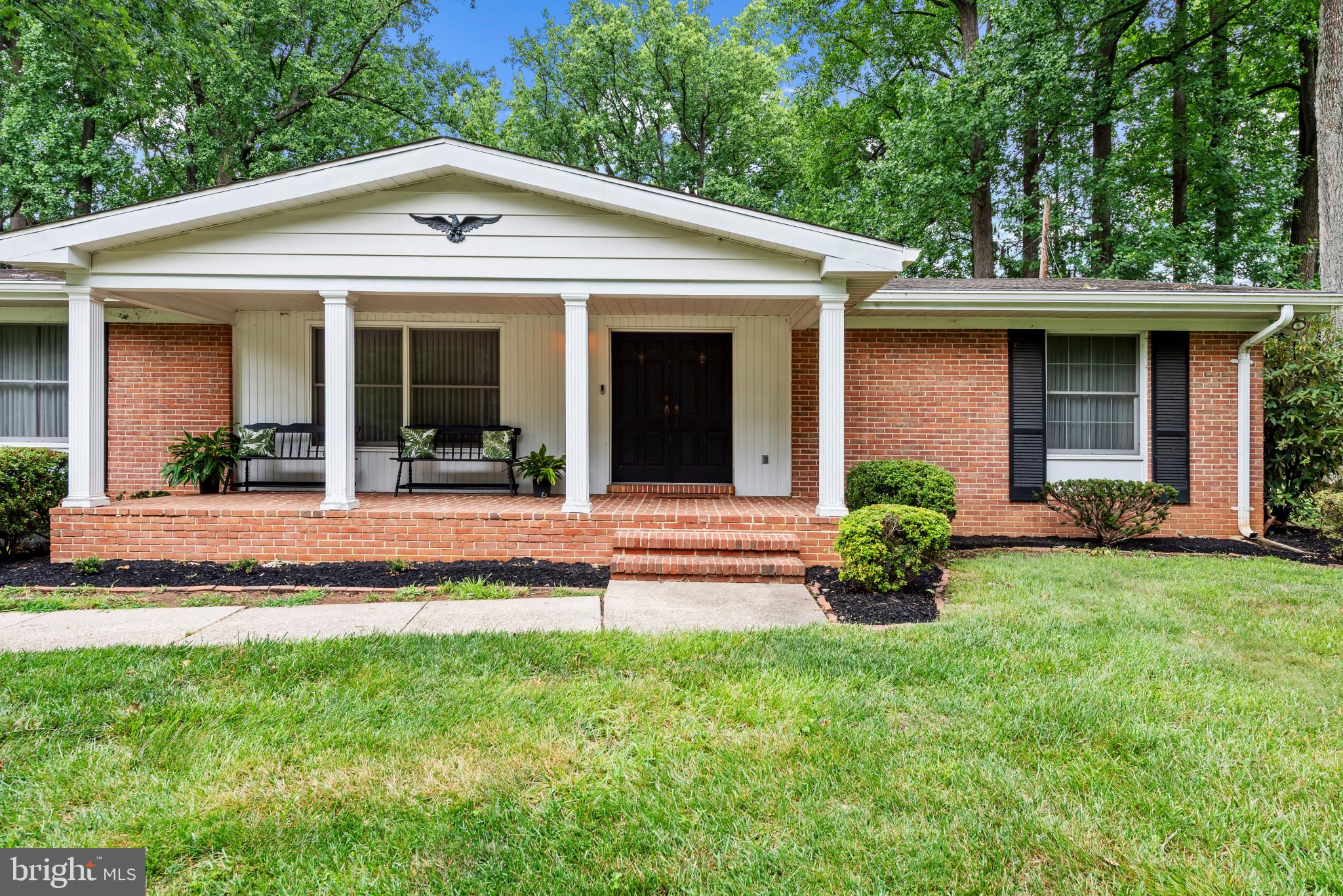 9902 Braewood Road Randallstown, MD 21133 - Photo 4 of 44 Welcoming Entry