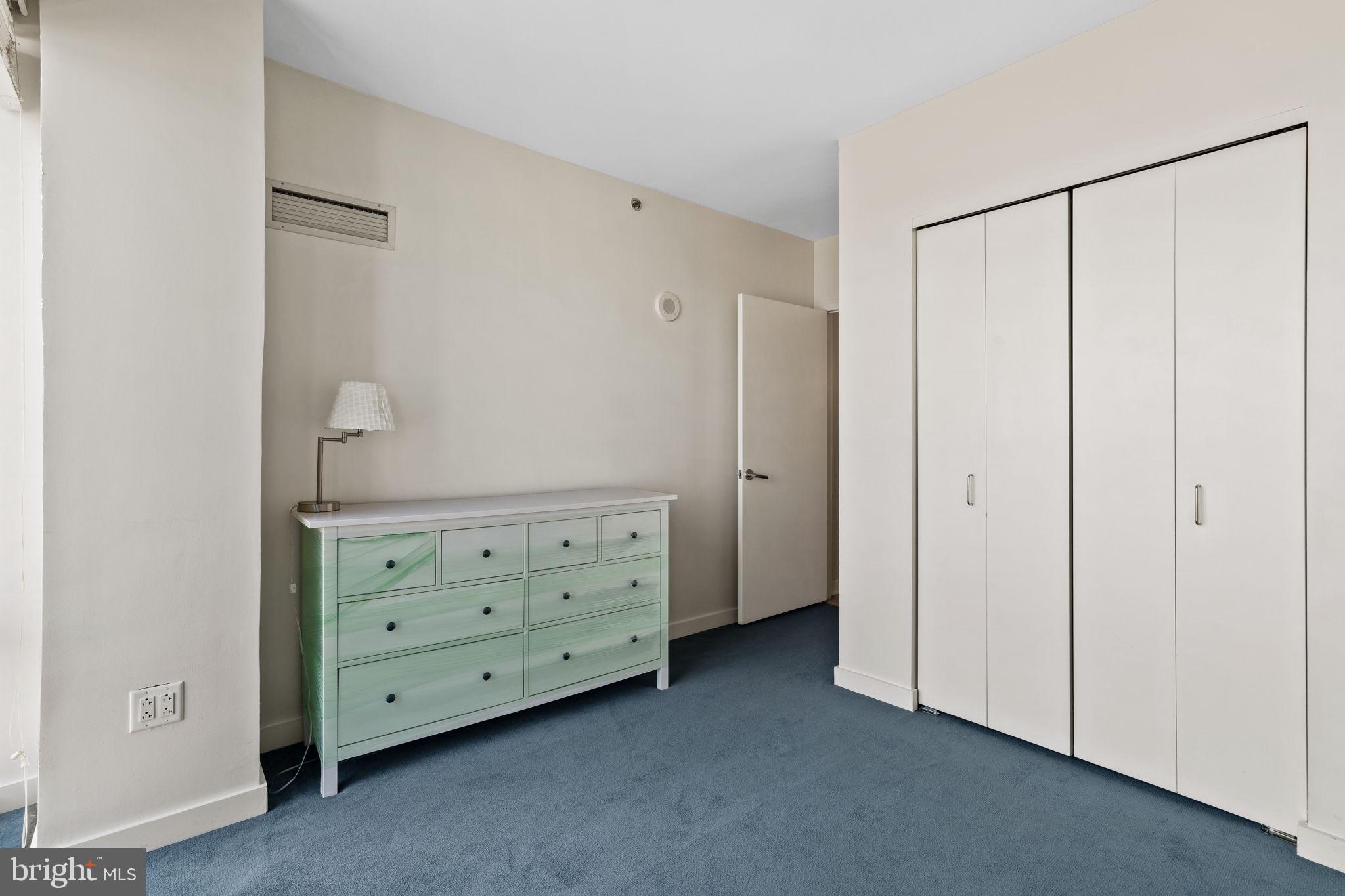 2101 Market Street, Unit 2007 Philadelphia, PA 19103 - Photo 19 of 45 a view of an empty room