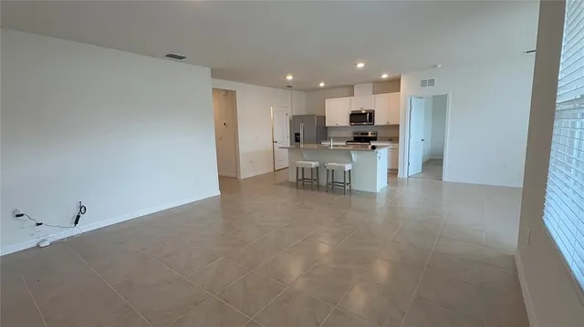 $1,850 | 504 Taylor Grvs Street, Lake Wales, FL 33898