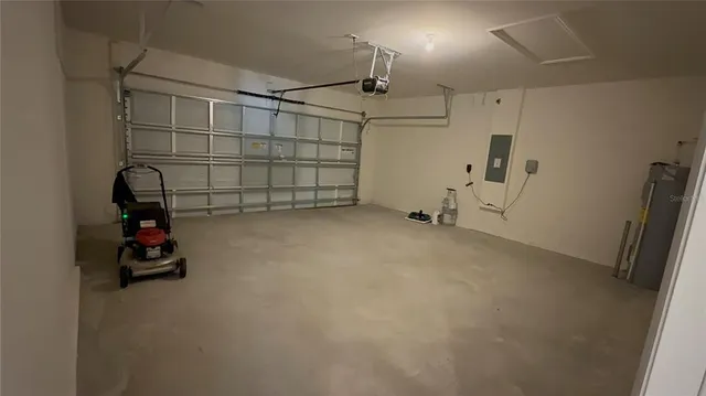 $1,850 | 504 Taylor Grvs Street, Lake Wales, FL 33898