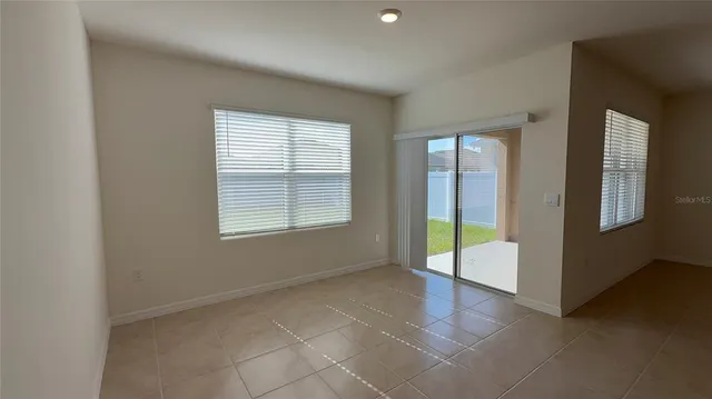 $1,850 | 504 Taylor Grvs Street, Lake Wales, FL 33898