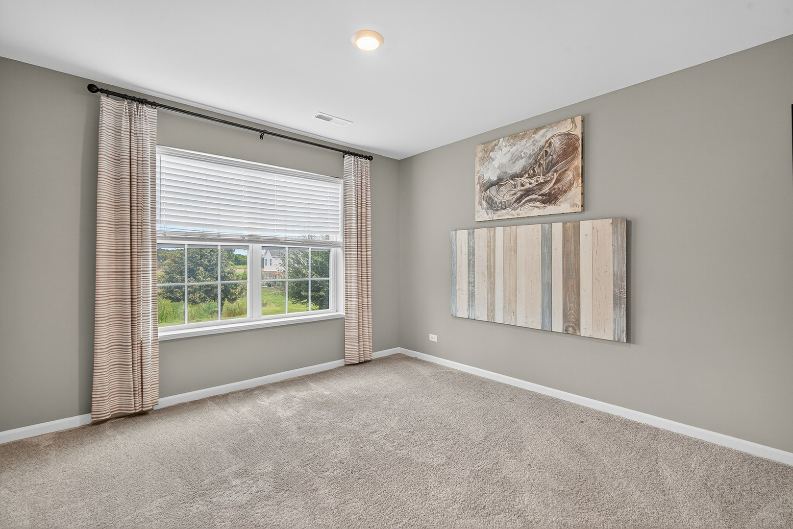 1001 North Draper Road McHenry, IL 60050 - Photo 15 of 22