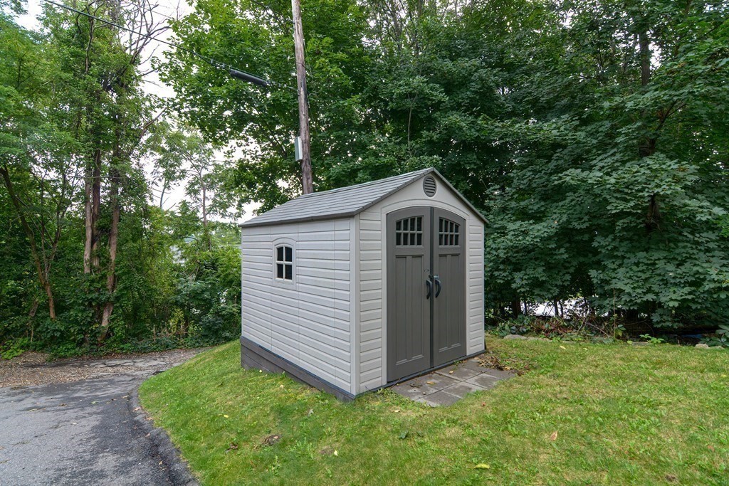 9 A Ansonia Road, Unit 1A LEFT Worcester, MA 01605 - Photo 28 of 29 Gallery Image 28