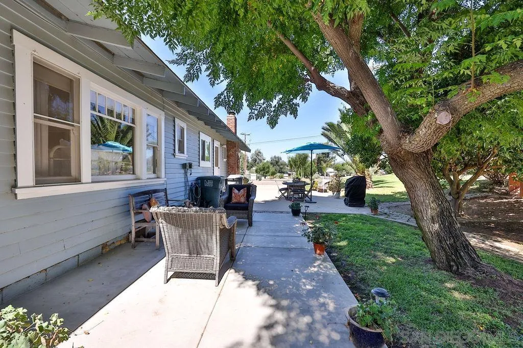 1305 Ashley Road Ramona, CA 92065 - Photo 48 of 72 a building outdoor space with patio furniture and potted plants