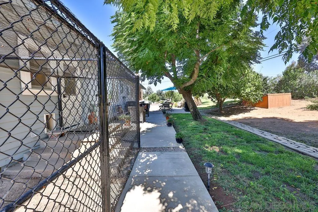1305 Ashley Road Ramona, CA 92065 - Photo 50 of 72 a view of a pathway of a yard