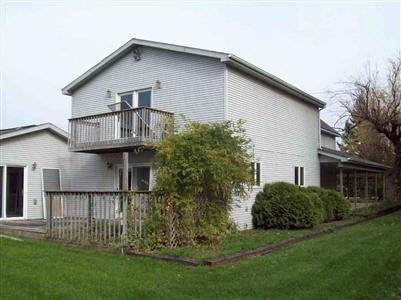 13244 Hogan Road Linden, MI 48451 - Photo 6 of 12 20189673-5.JPG