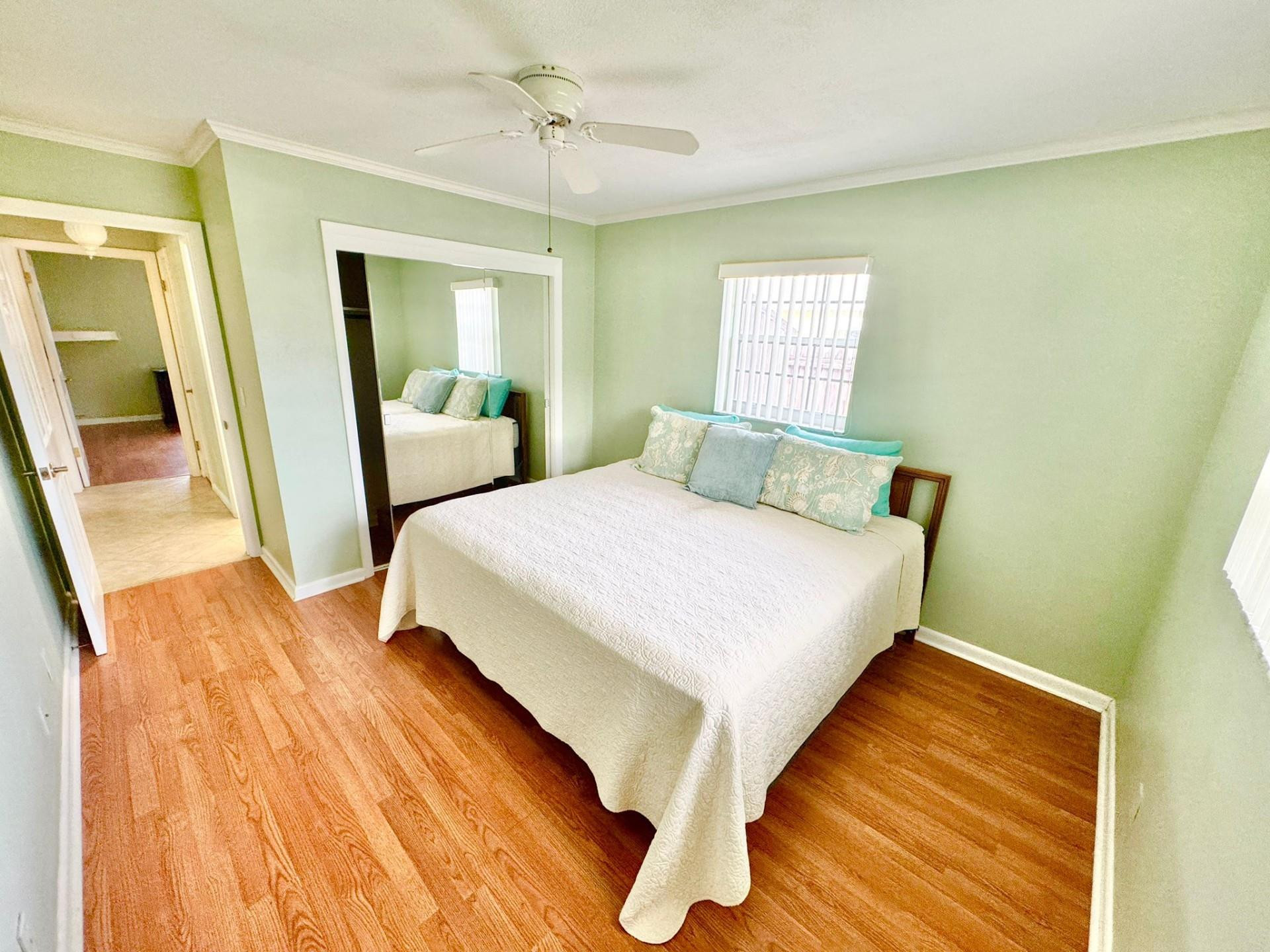 307 Bamboo Road Palm Beach Shores, FL 33404 - Photo 14 of 29 Photo 15