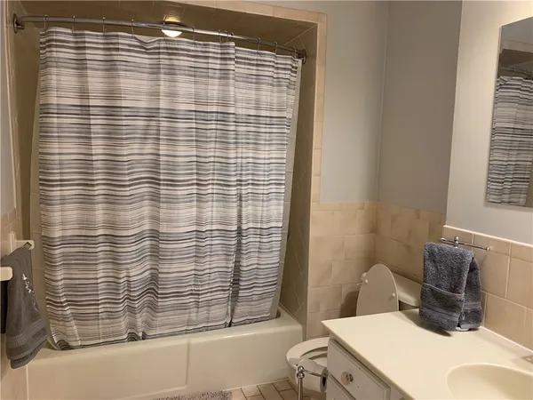 $729,900 | 1125 Point Judith Road, Unit D5, Narragansett, RI 02882