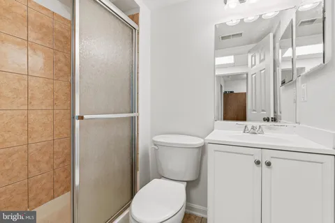 $3,200 | 18617 Chickadee Lane, Gaithersburg, MD 20879