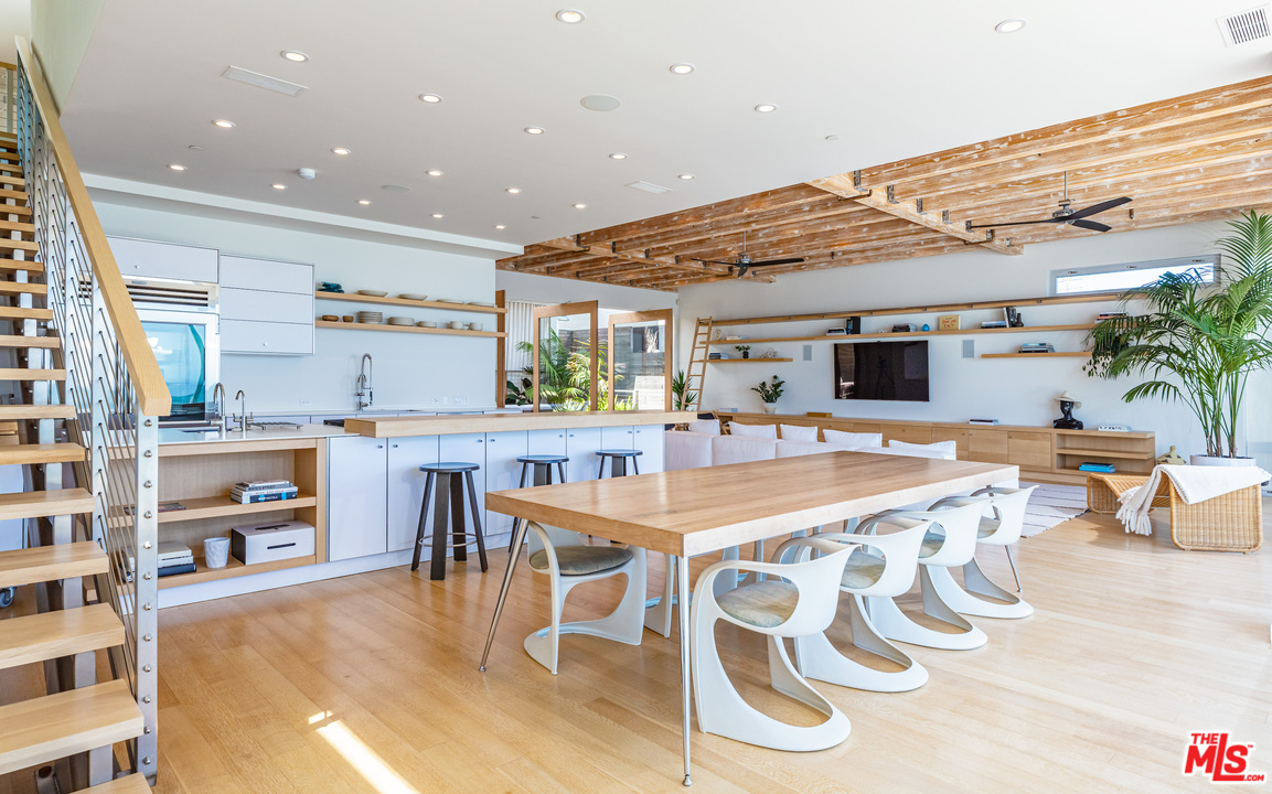 25160 Malibu Road Malibu, CA 90265 - Photo 11 of 30