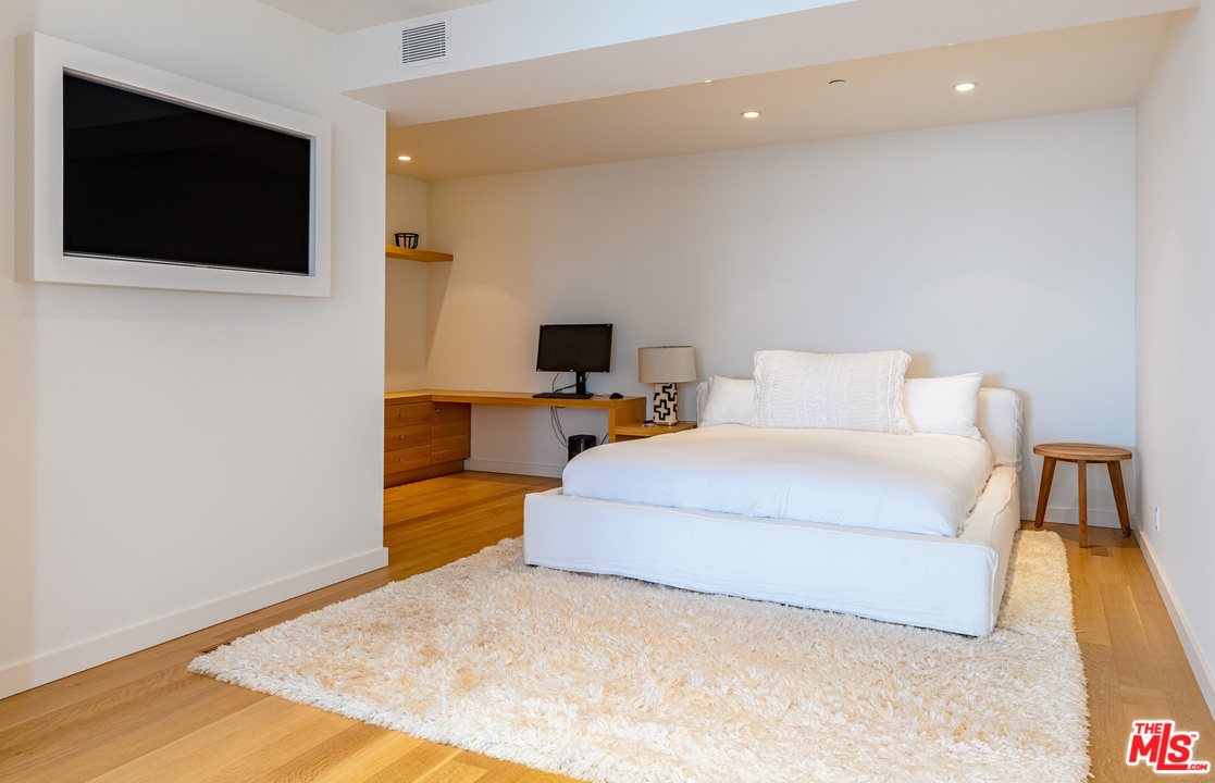 25160 Malibu Road Malibu, CA 90265 - Photo 22 of 30