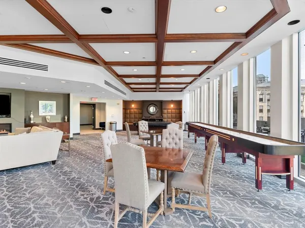 $294,900 | 500 Throckmorton Street, Unit 1108, Fort Worth, TX 76102
