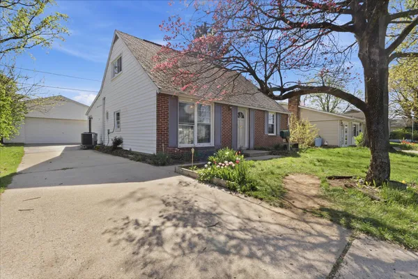 $439,900 | 294 Pinoak Drive, Frederick, MD 21701