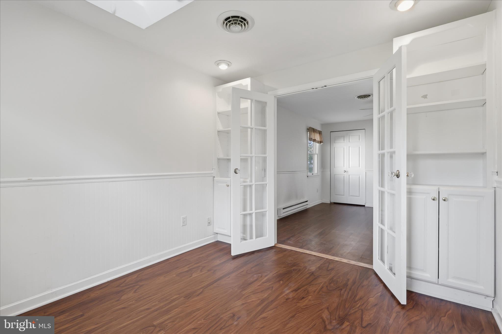 294 Pinoak Drive Frederick, MD 21701 - Photo 14 of 31 IMG_4221