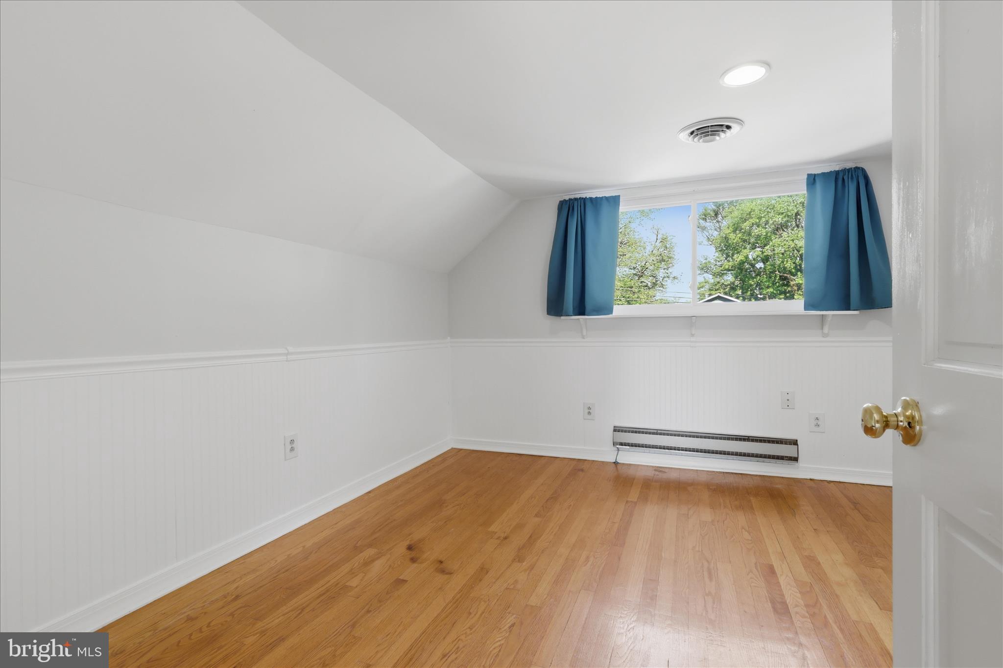 294 Pinoak Drive Frederick, MD 21701 - Photo 22 of 31 IMG_4242