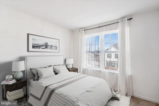 $467,000 | 3502 Woodlake Drive, Unit 38, Silver Spring, MD 20904