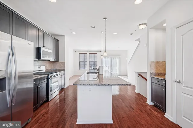 $467,000 | 3502 Woodlake Drive, Unit 38, Silver Spring, MD 20904