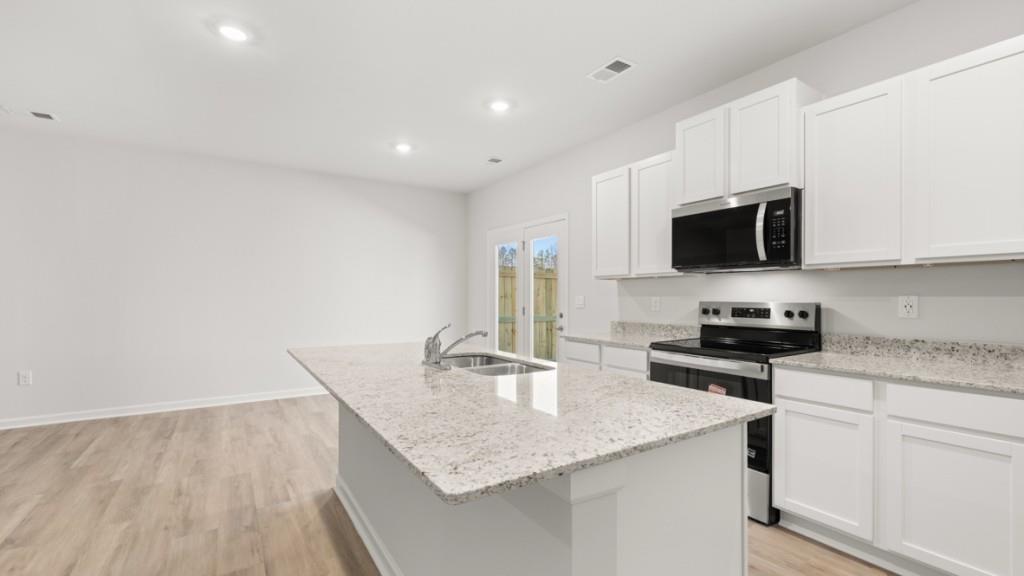 3249 Ryker Road Gainesville, GA 30507 - Photo 6 of 37