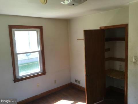 8479 Garden Road Pasadena, MD 21122 - Photo 14 of 21 Bedroom