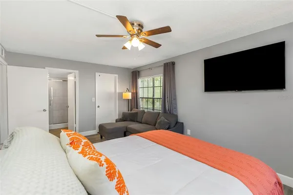 $229,900 | 3323 Crystal Court East, Unit B, Palm Harbor, FL 34685