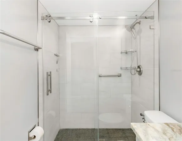 $229,900 | 3323 Crystal Court East, Unit B, Palm Harbor, FL 34685