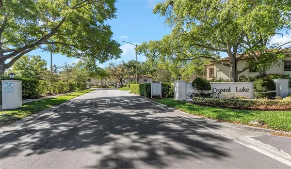 $229,900 | 3323 Crystal Court East, Unit B, Palm Harbor, FL 34685