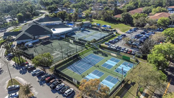 $229,900 | 3323 Crystal Court East, Unit B, Palm Harbor, FL 34685