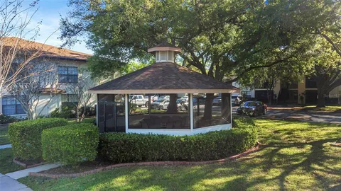 $229,900 | 3323 Crystal Court East, Unit B, Palm Harbor, FL 34685
