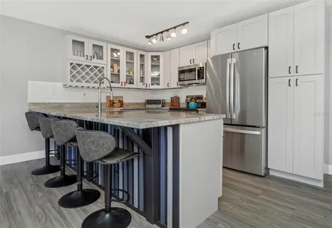 $229,900 | 3323 Crystal Court East, Unit B, Palm Harbor, FL 34685
