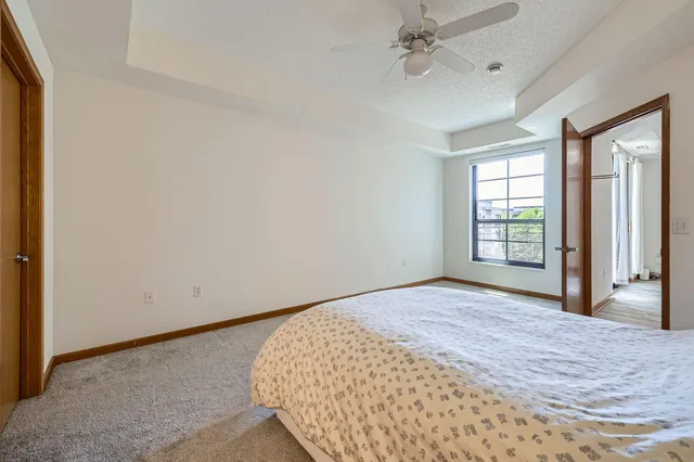 $219,900 | 820 Emerald Street Southeast, Unit 402, St. Paul, MN 55114