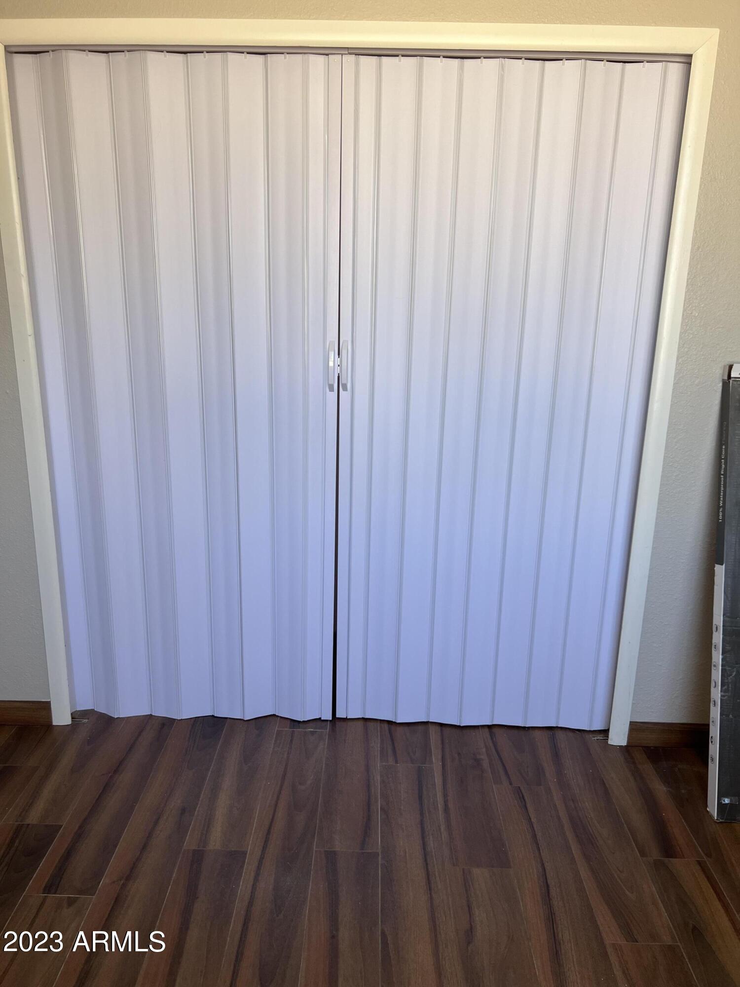 16013 South Desert Foothills Parkway, Unit 2090 Phoenix, AZ 85048 - Photo 26 of 43 a view of wooden door