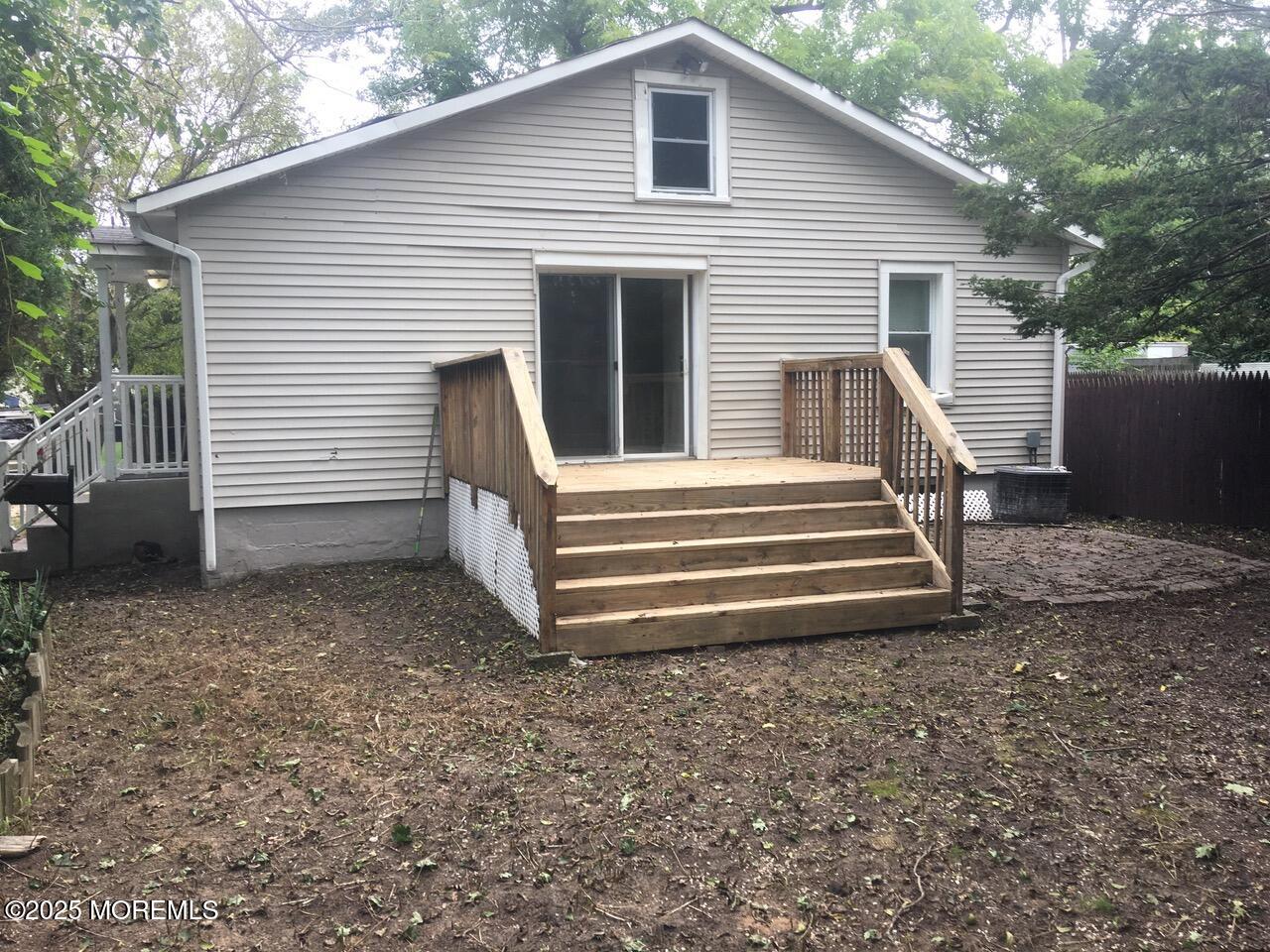 16 Leighton Place Red Bank, NJ 07701 - Photo 12 of 13 IMG_0395