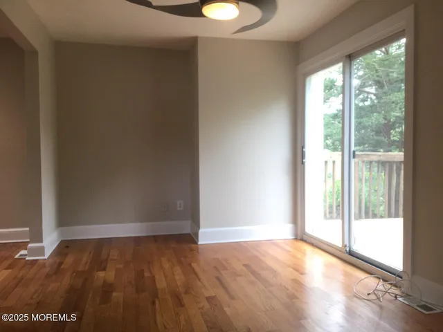 $410,000 | 16 Leighton Place, Red Bank, NJ 07701